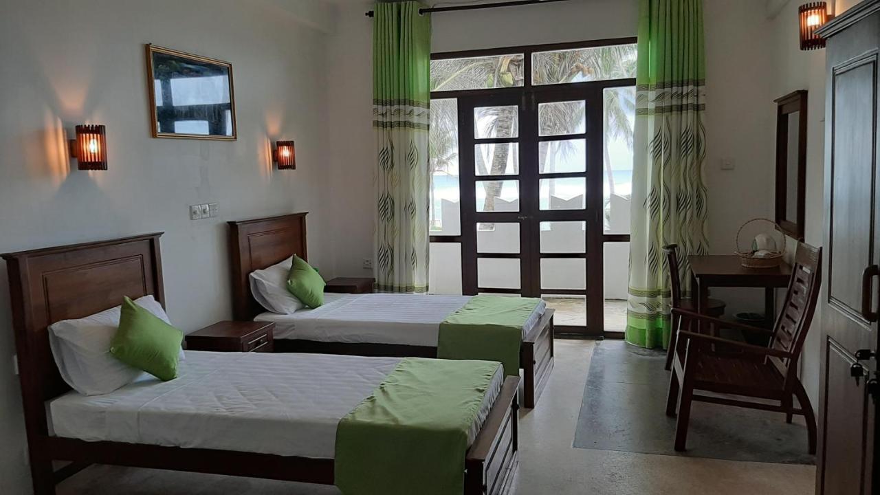 Akurala Beach Boutique Resort Exteriér fotografie