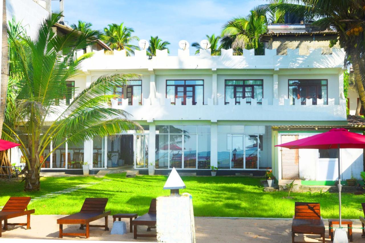 Akurala Beach Boutique Resort Exteriér fotografie