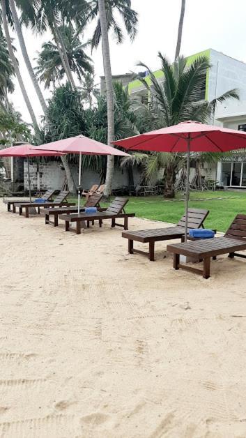 Akurala Beach Boutique Resort Exteriér fotografie