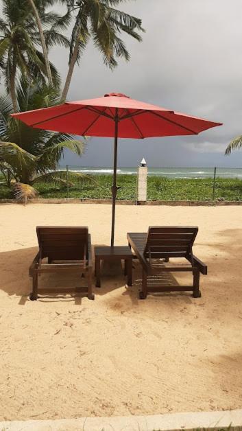 Akurala Beach Boutique Resort Exteriér fotografie