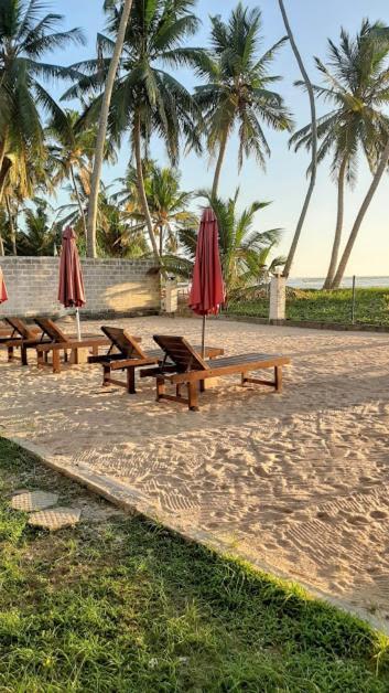Akurala Beach Boutique Resort Exteriér fotografie